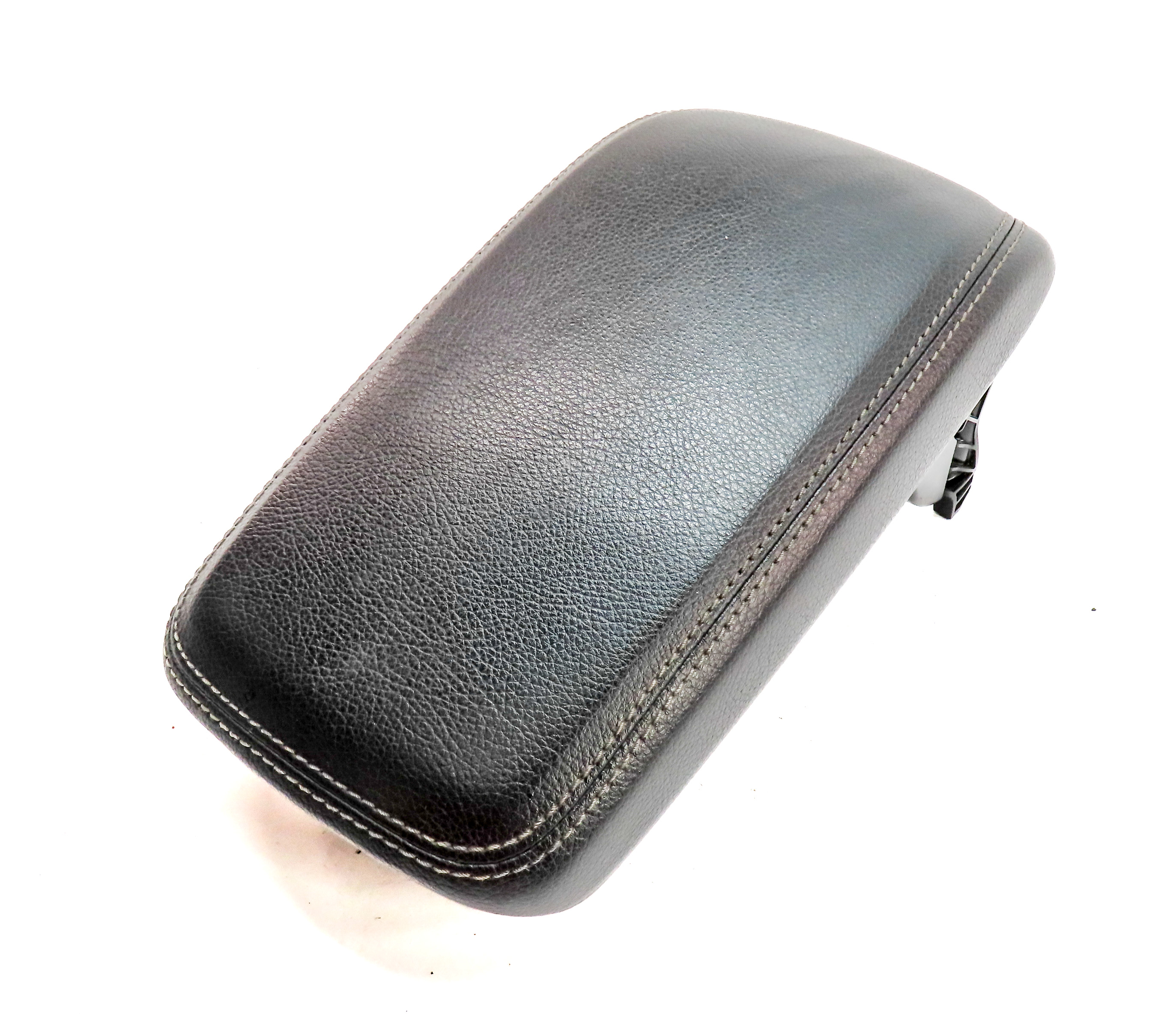14-19 MERCEDES B250e CLA45 CLA250 C117 FRONT CENTER CONSOLE ARM REST LID (Black) — exact item pictured